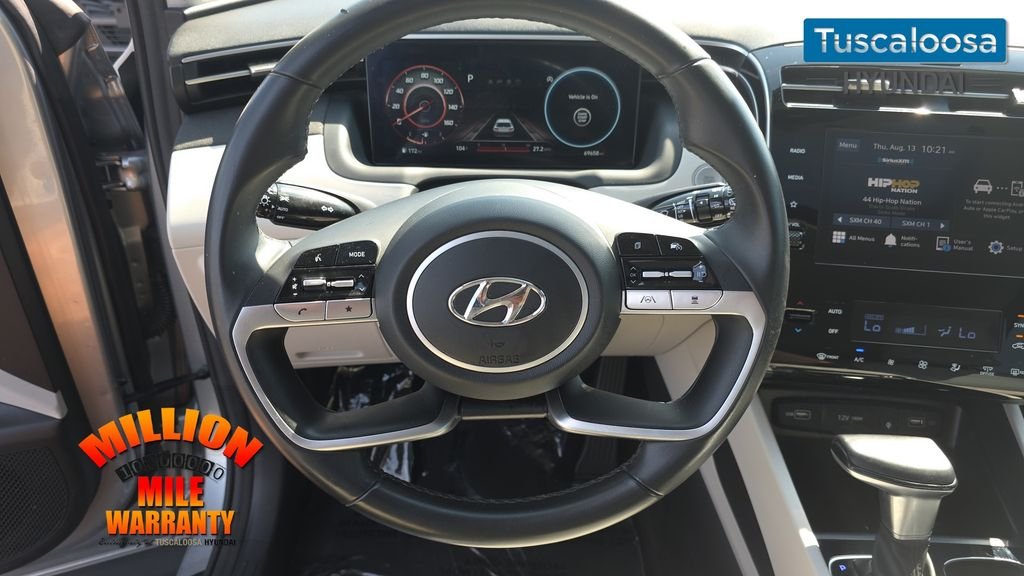 Used 2023 Silver Hyundai SEL image 16