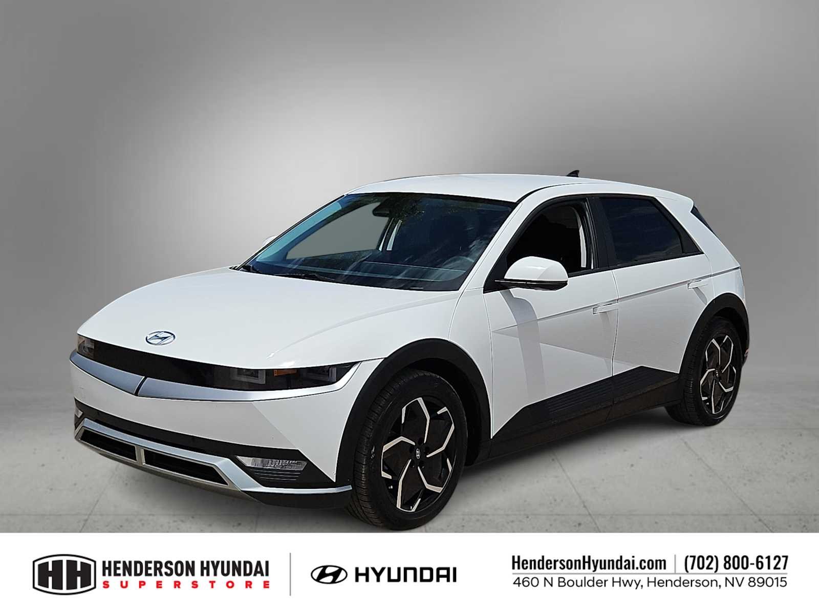 Used 2024 Atlas White Hyundai SEL image 4