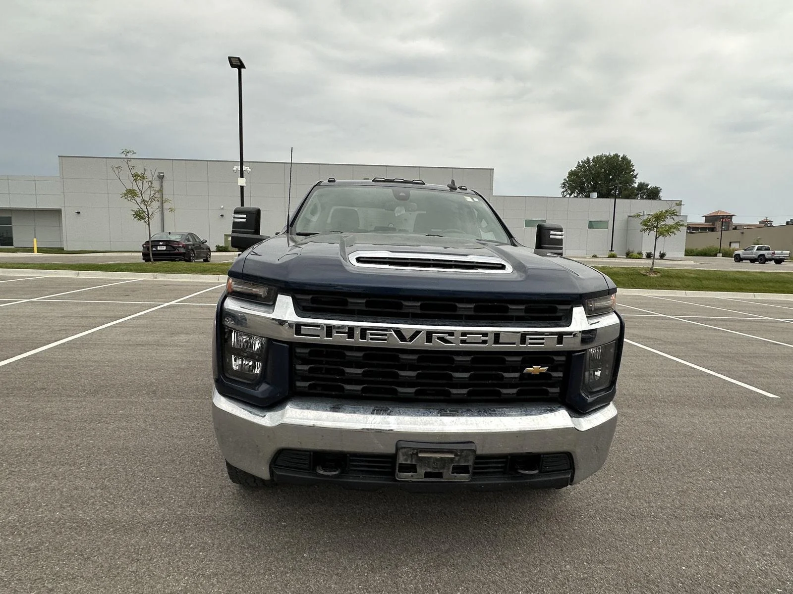 Used 2021 Northsky Blue Metallic Chevrolet LT image 5