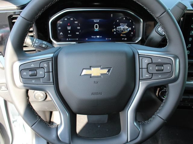 New 2026 Summit White Chevrolet LT image 10