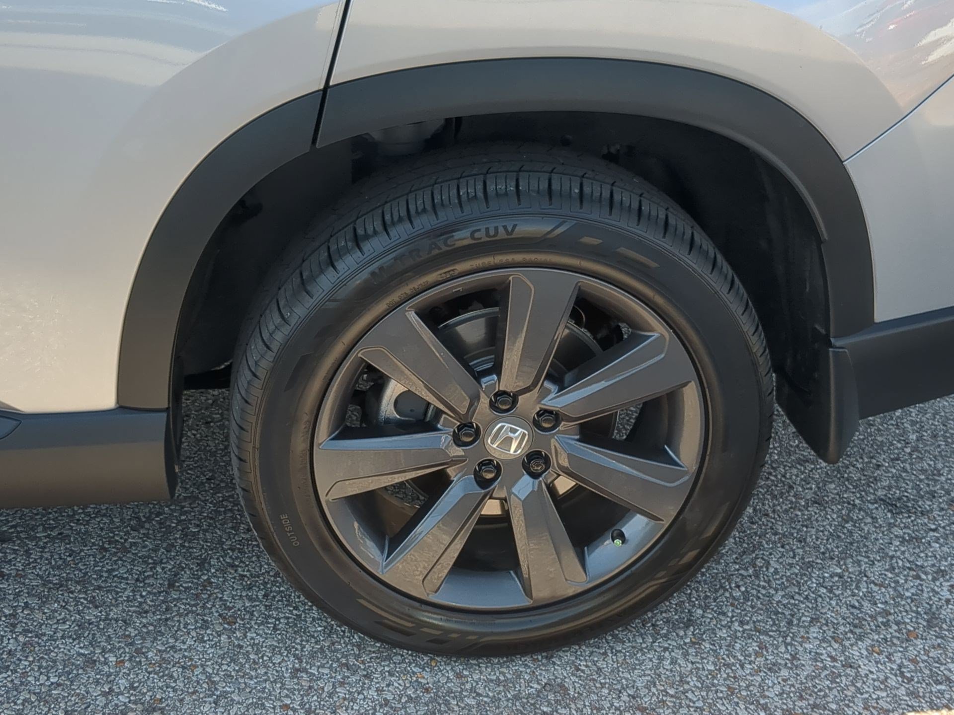 Used 2025  Honda Sport image 11