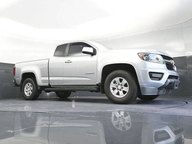 Used 2016 Silver Ice Metallic Chevrolet Work Truck image 31