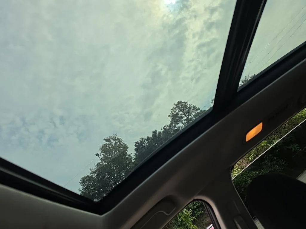 Used 2019 Crystal White Pearl Subaru Premium image 19