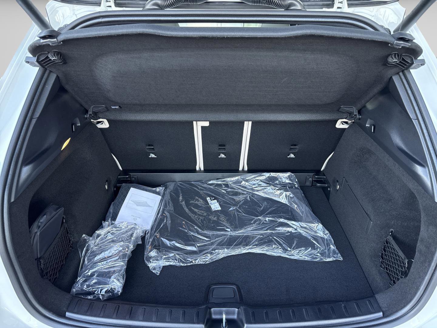 Certified Used 2026 Polar White Mercedes-Benz GLA 250 image 15
