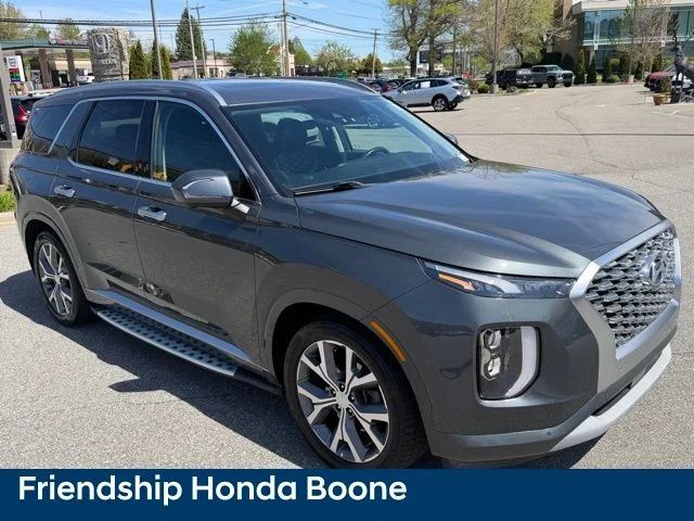 Used 2022 Gray Hyundai Limited image 3