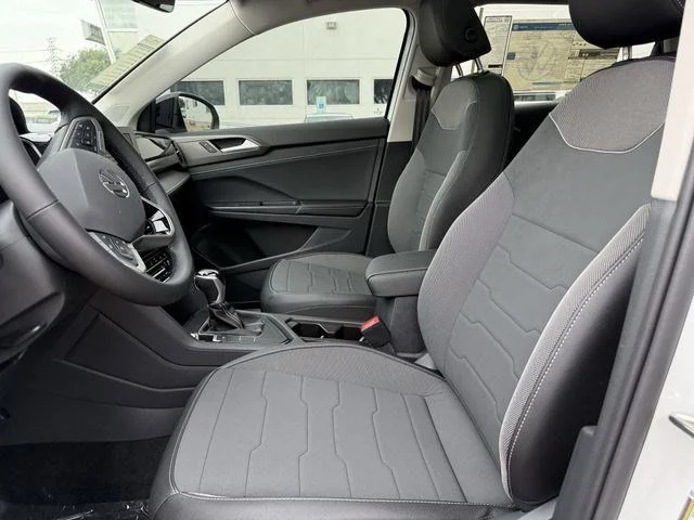 New 2026 White Volkswagen 1.5T SE Black image 21