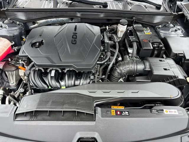 Used 2023 Gray Hyundai SEL image 12