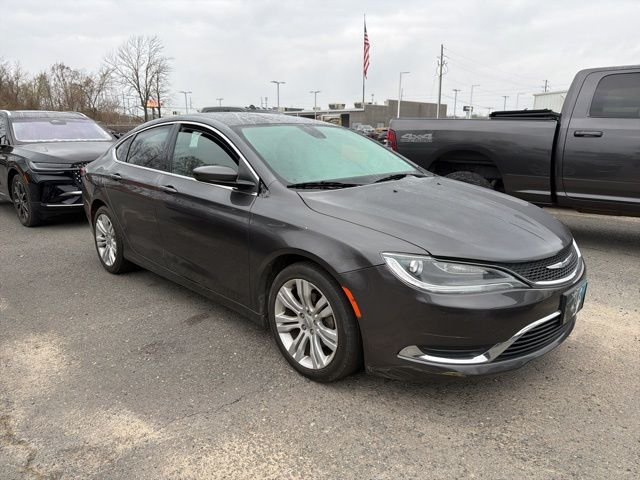 Used 2015 Chrysler 200 Limited with VIN 1C3CCCAB7FN651616 for sale in Shreveport, LA