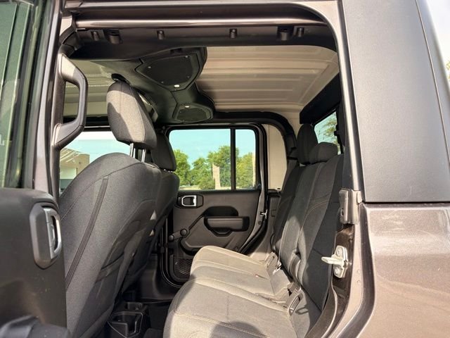 Used 2024 Gray Jeep Sport image 11