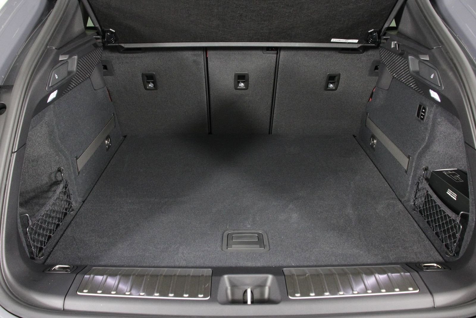 New 2026 Slate Grey Neo Porsche 4S image 19