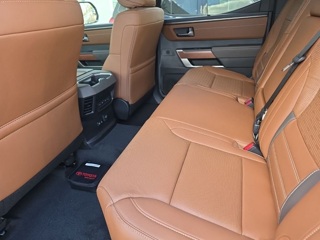 2026 Toyota Tundra 1794 Edition - Photo 11