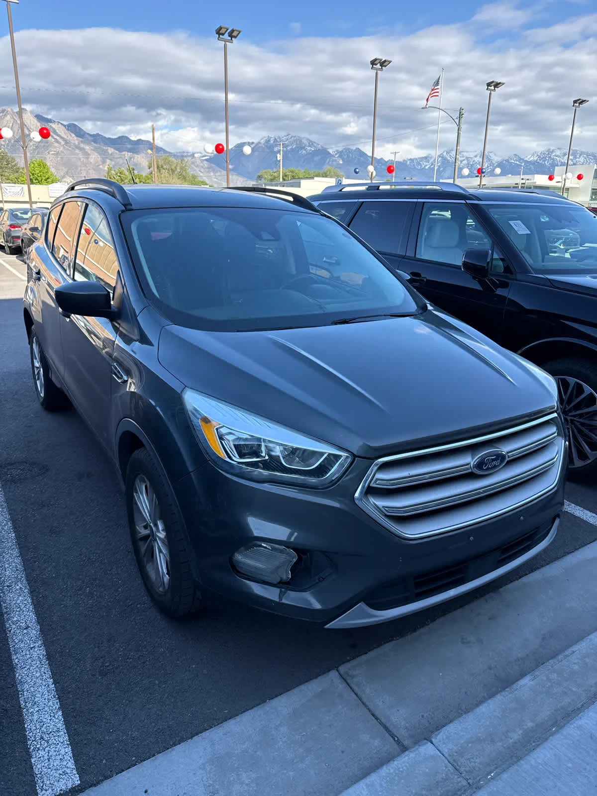2019 Ford Escape SEL 4WD's photo