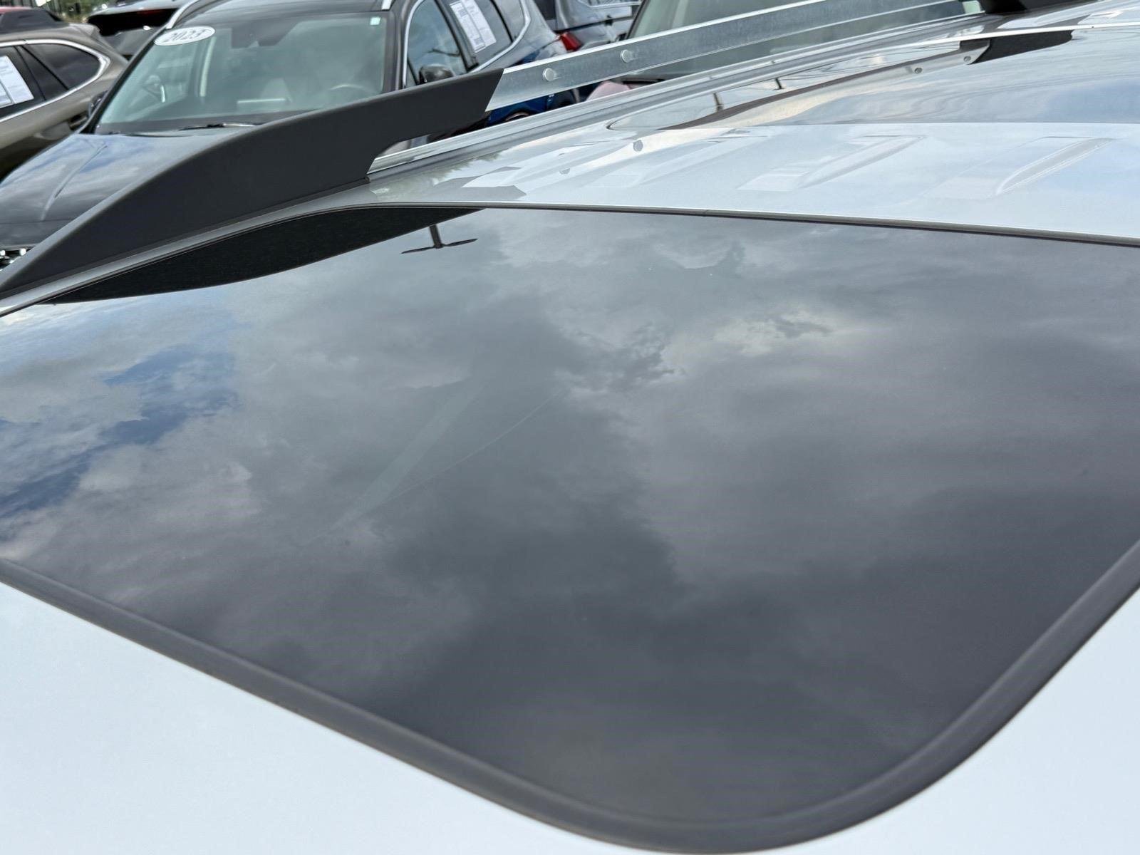 Used 2019 Quicksilver Metallic GMC Denali image 17