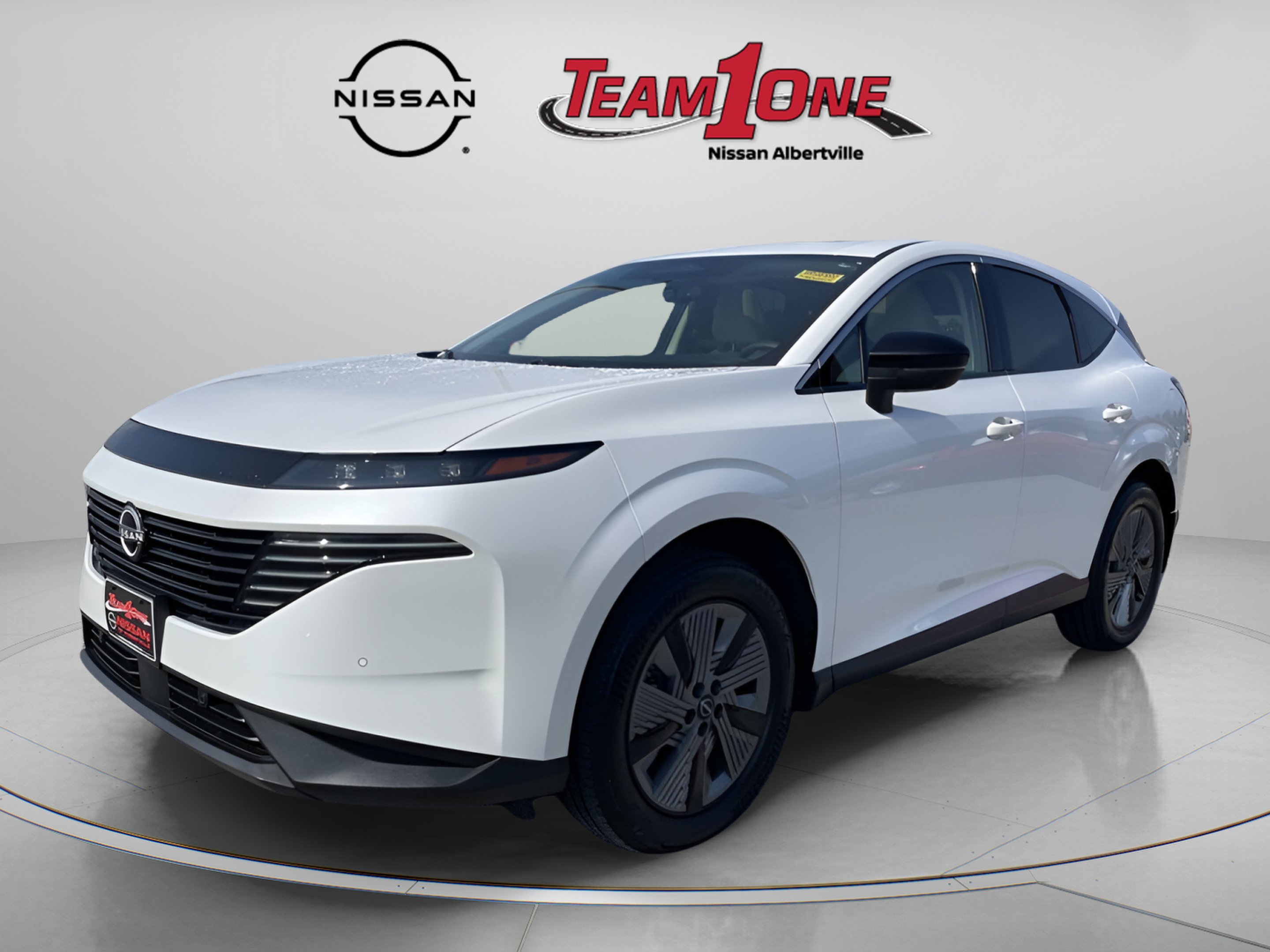 Used 2025 White Nissan SL image 3