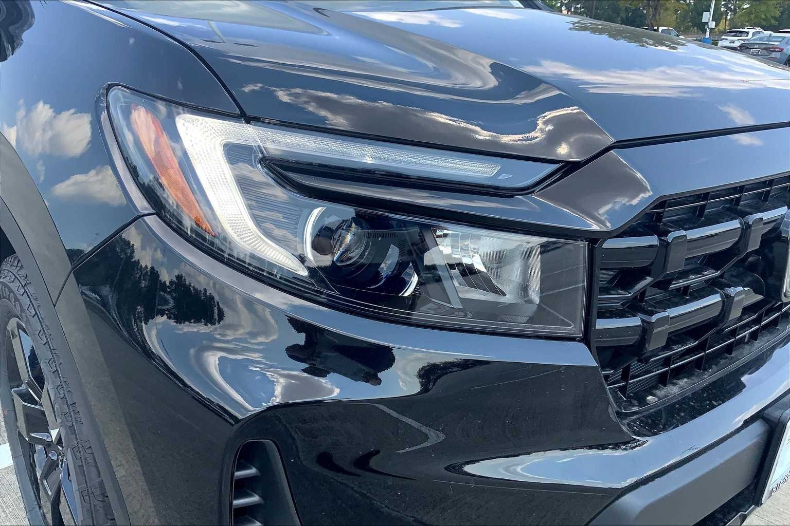 2025 Honda Ridgeline Black Edition - Photo 11