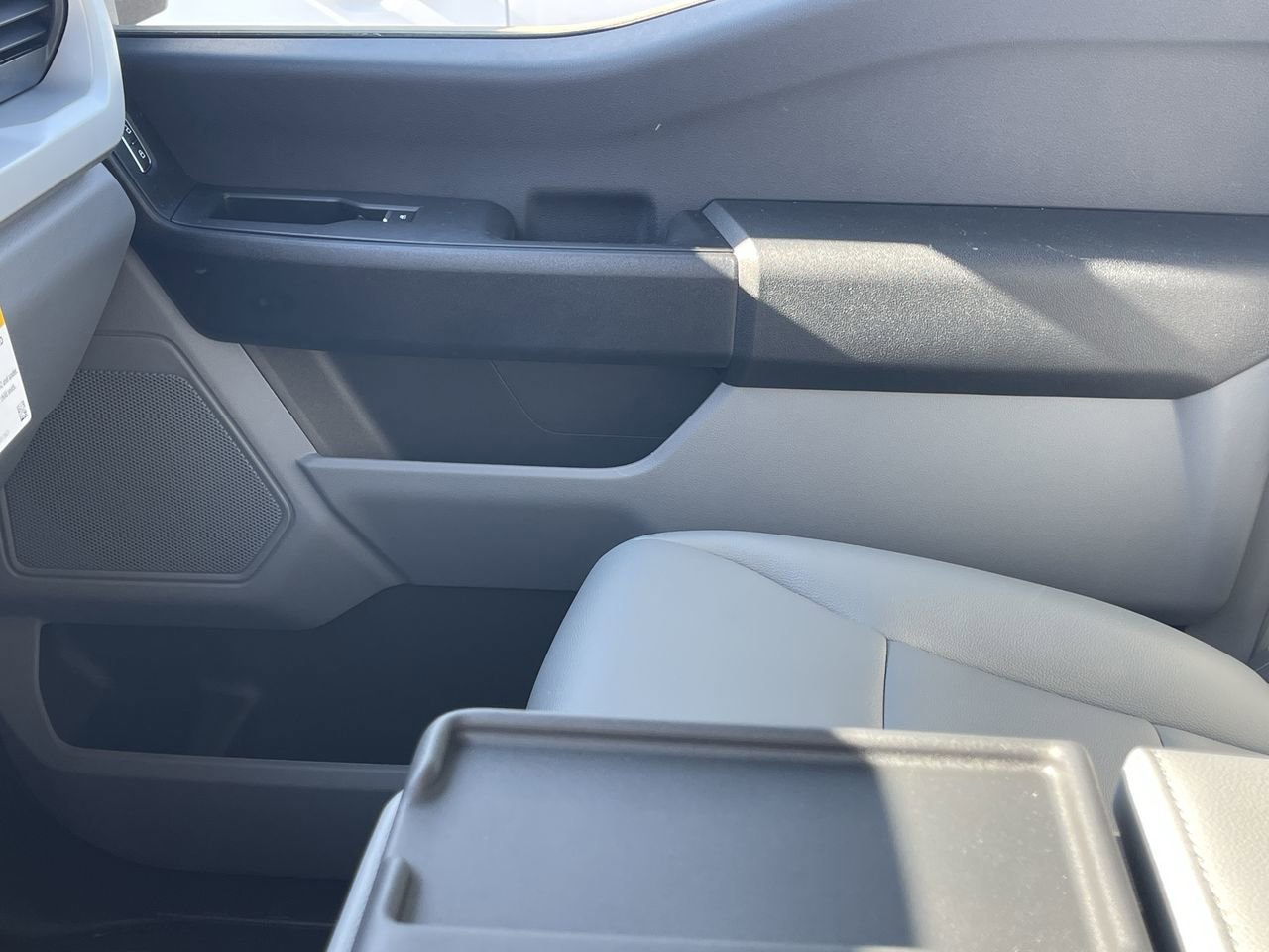 New 2026 Oxford White Ford XL image 21