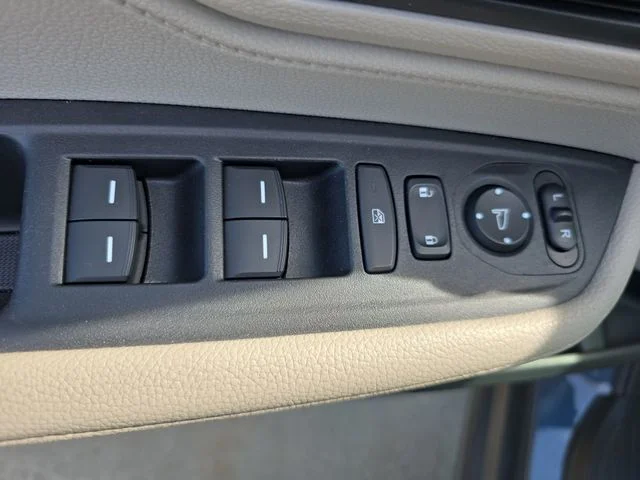 Used 2025 Gray Honda EX-L image 31