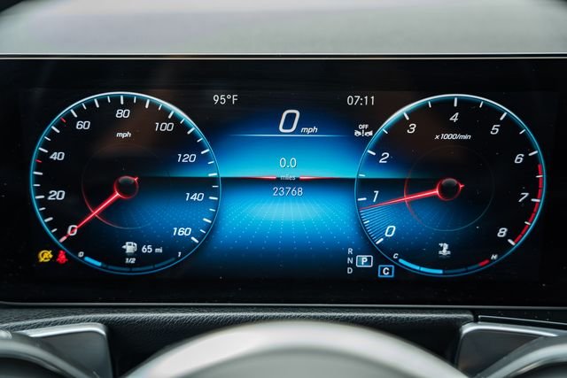 Used 2023 Night Black Mercedes-Benz GLB 250 image 42