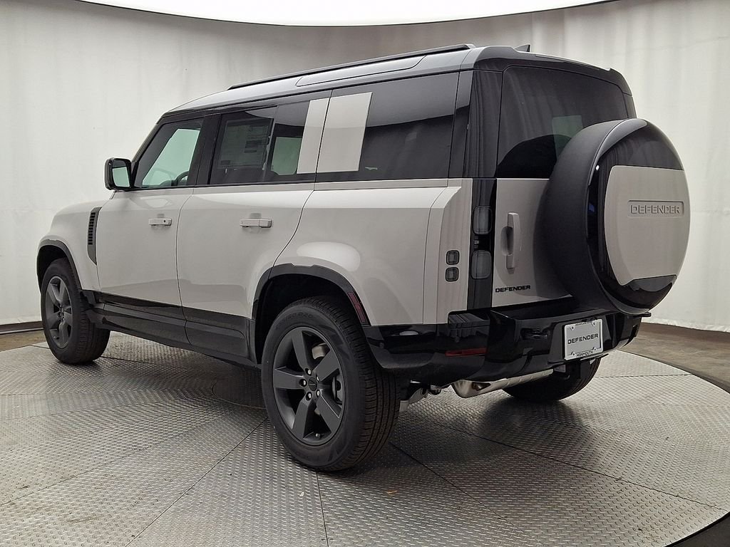 New 2026 Borasco Grey LAND ROVER X-Dynamic SE image 4