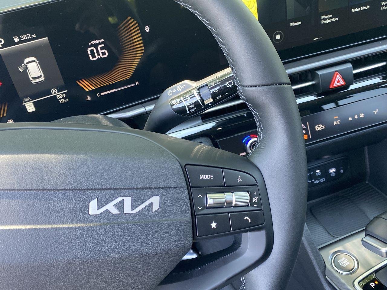 New 2026 Wolf Gray Kia EX image 32