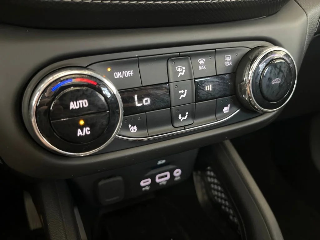 Used 2023 Gray Chevrolet ACTIV image 15