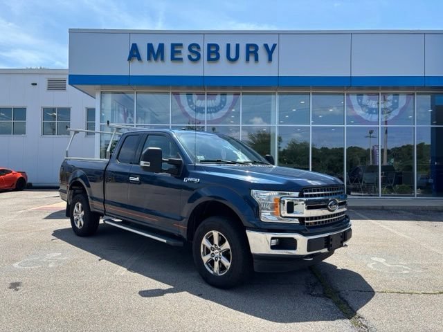 Used 2018 Blue Ford XLT image 1
