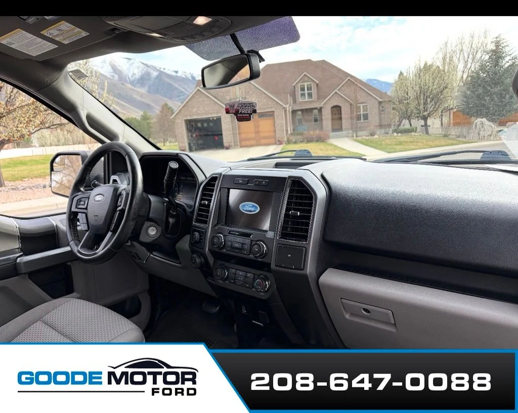 Used 2018 Blue Ford XLT image 8