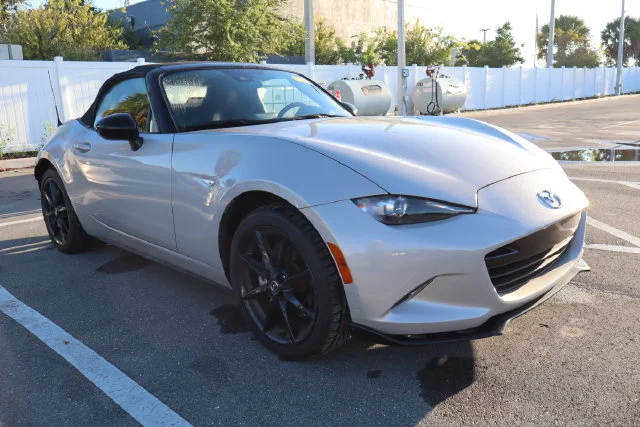 2023 Mazda MX-5 Miata Club