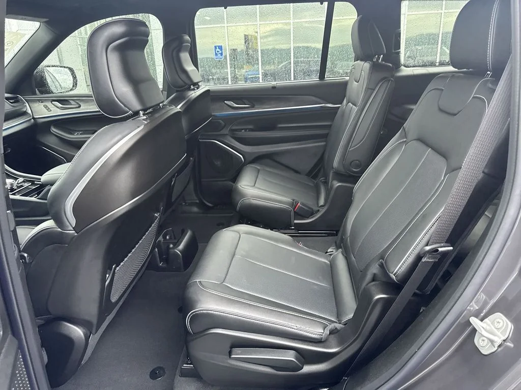 Used 2025 Gray Jeep Overland image 23