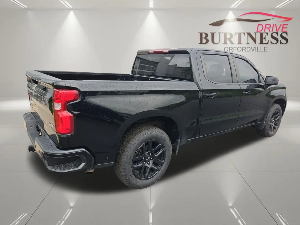 Certified Used 2022 Black Chevrolet RST image 8