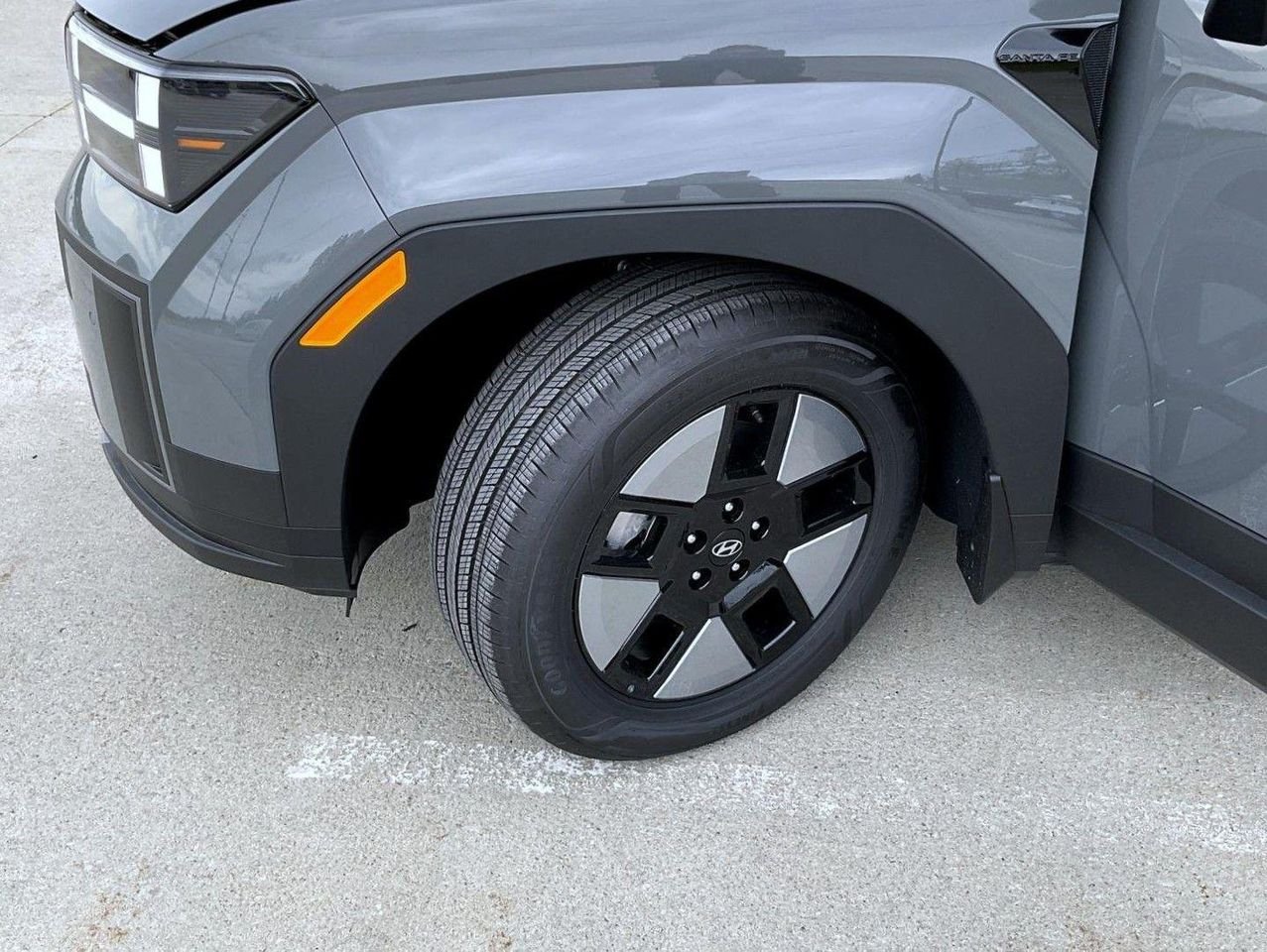 New 2026 Gray Hyundai SEL image 26