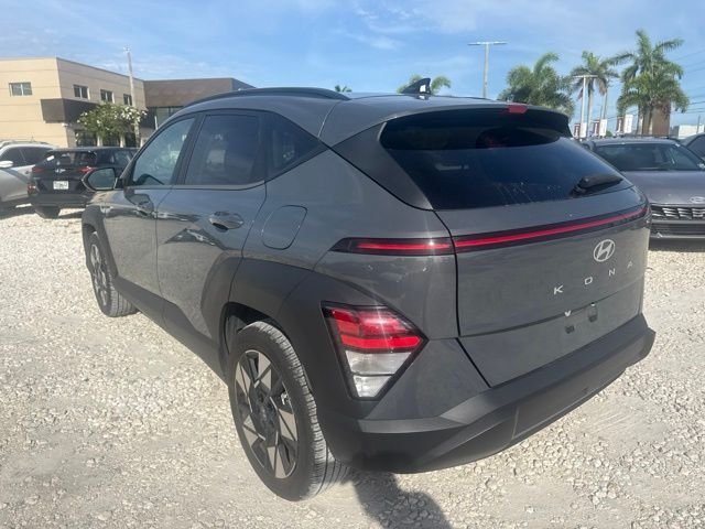 Used 2025 Gray Hyundai SEL image 8
