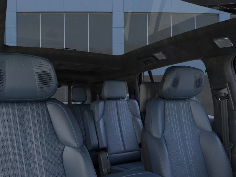 2025 Cadillac Escalade IQ Luxury 2 - Photo 24