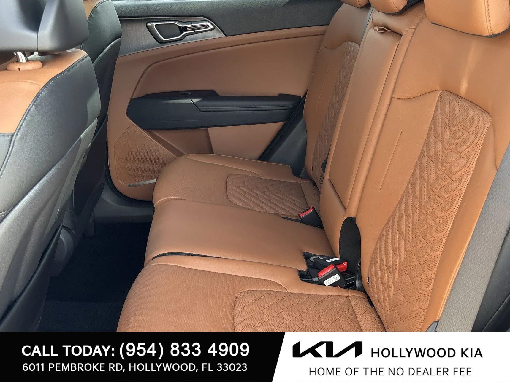 New 2027 Glacial White Pearl Kia X-Line image 25