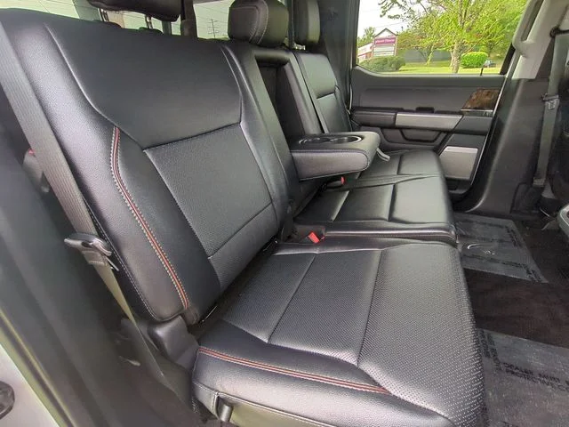 Used 2022 White Ford Lariat image 33
