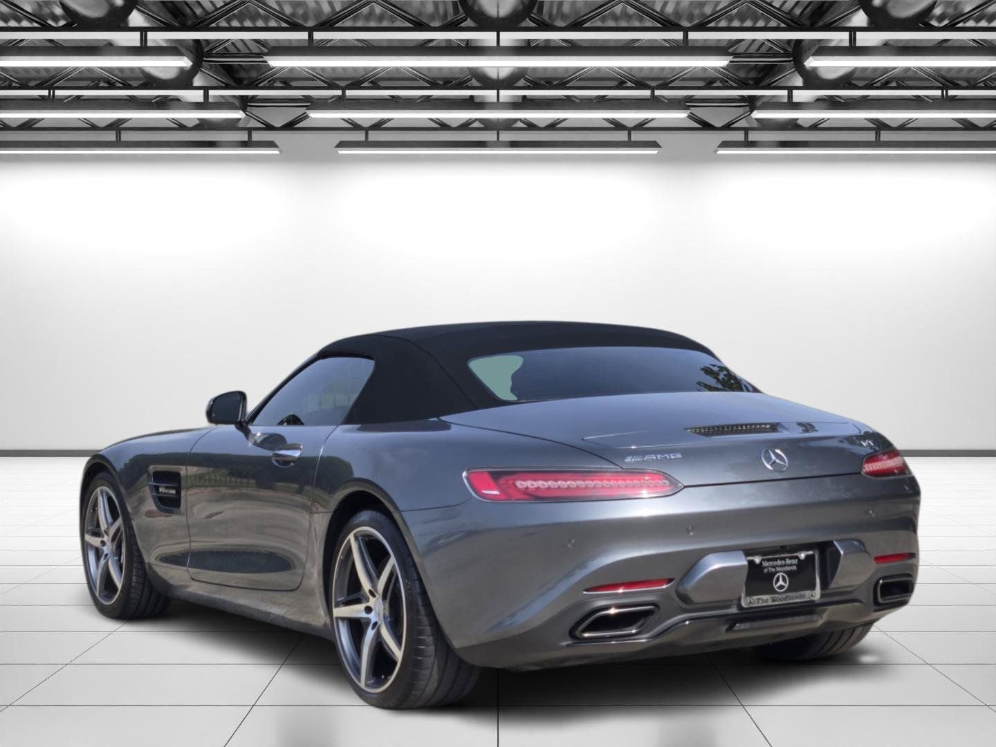Used 2018 Selenite Gray Metallic Mercedes-Benz Base image 7