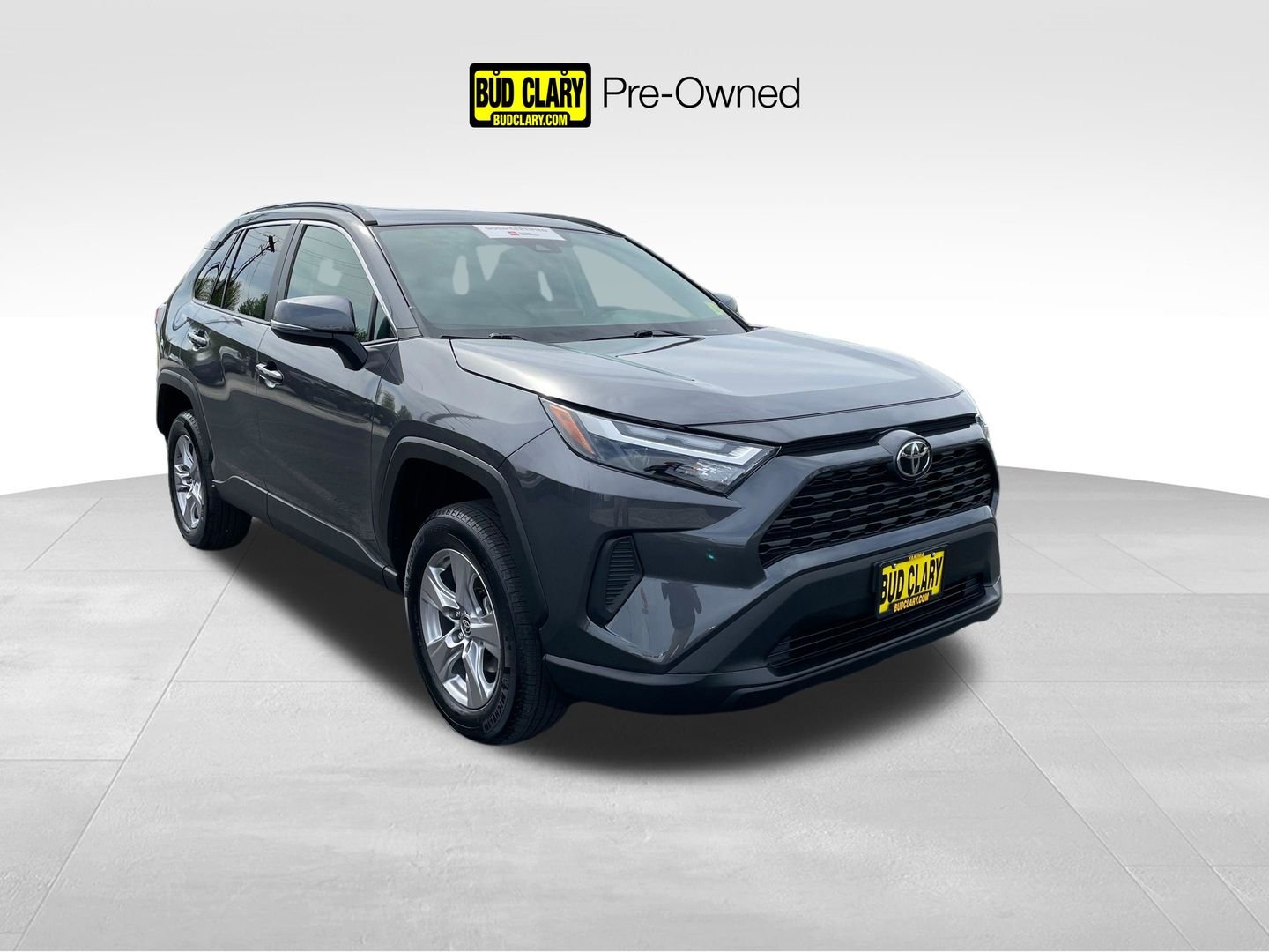 2025 Toyota RAV4 XLE AWD's photo