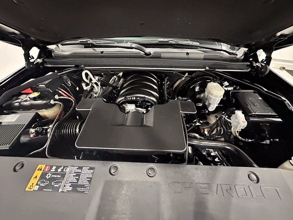 Used 2018 BLACK Chevrolet LT image 42