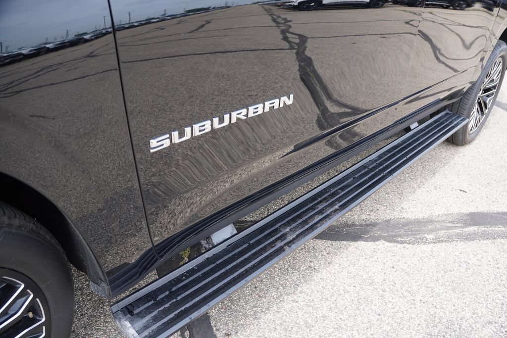 2026 Chevrolet Suburban High Country - Photo 10