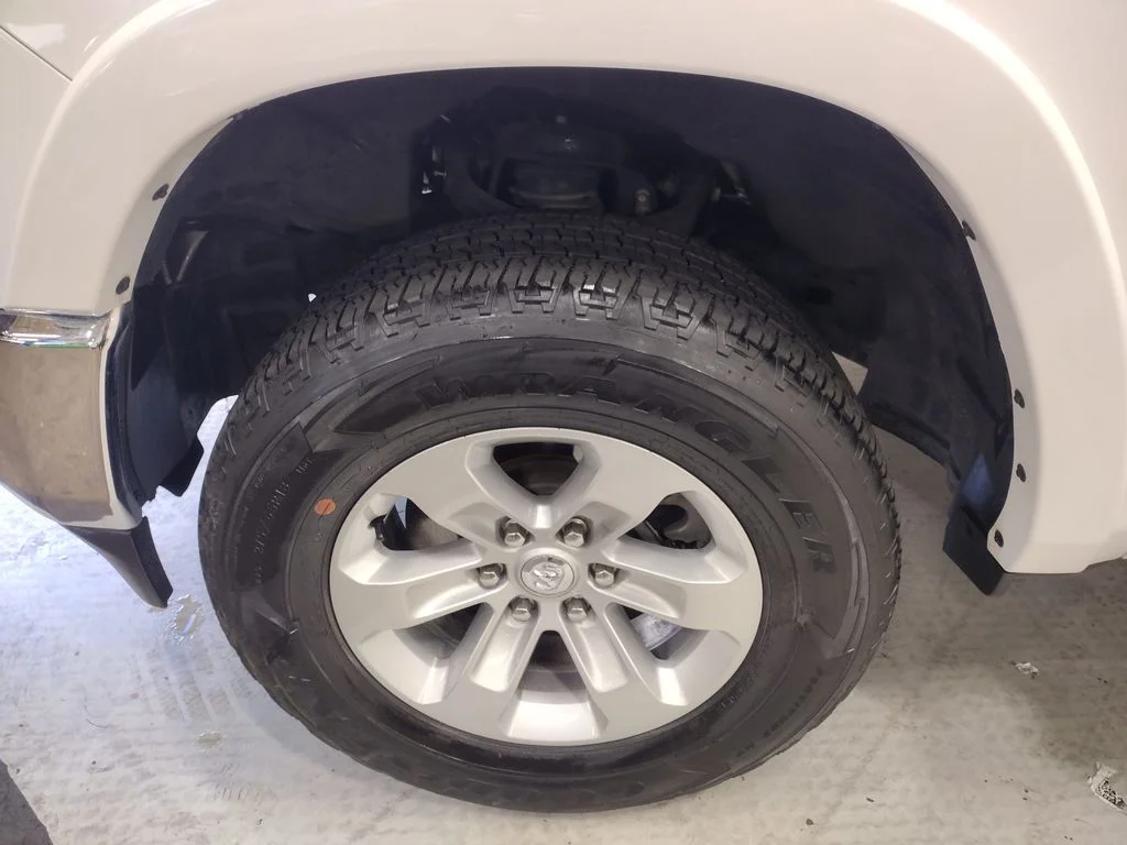 Used 2022 White Ram Laramie image 7