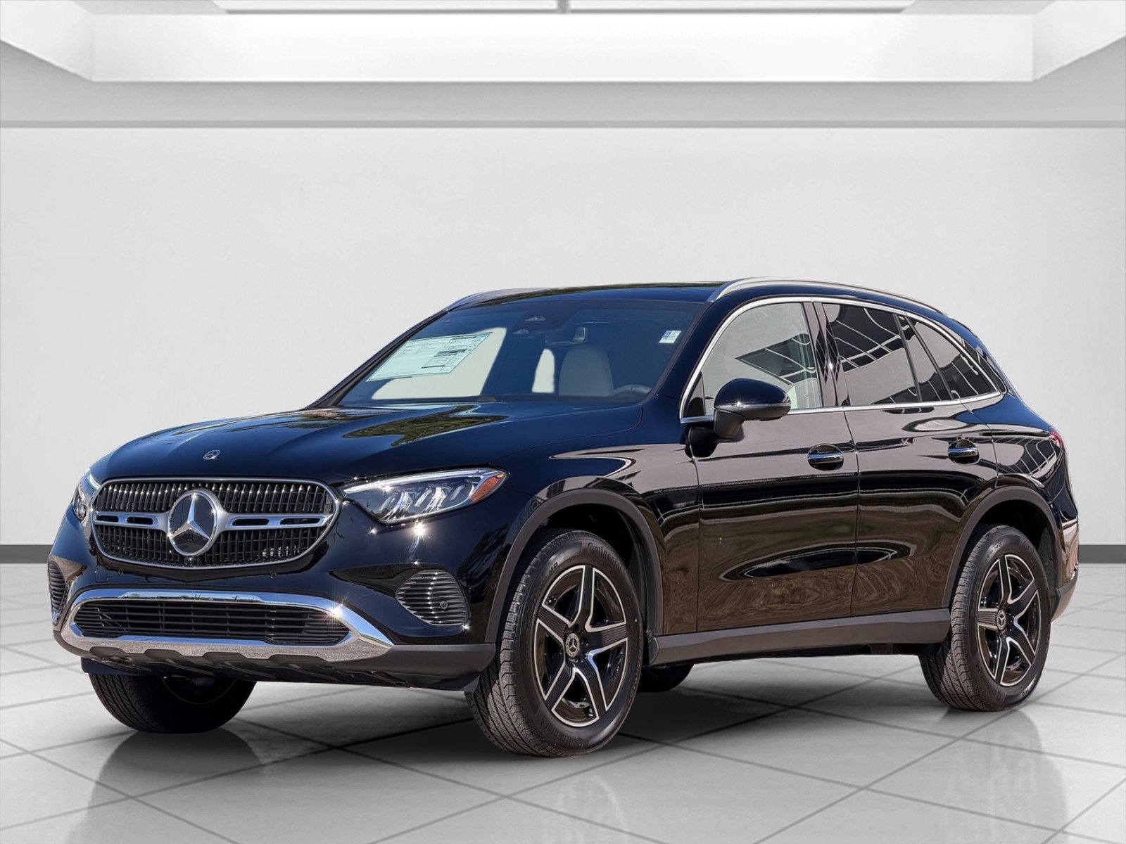New 2026 Black Mercedes-Benz GLC 300 image 30