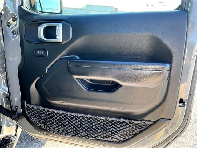 Used 2021 Sting-gray Clearc Jeep Willys image 12