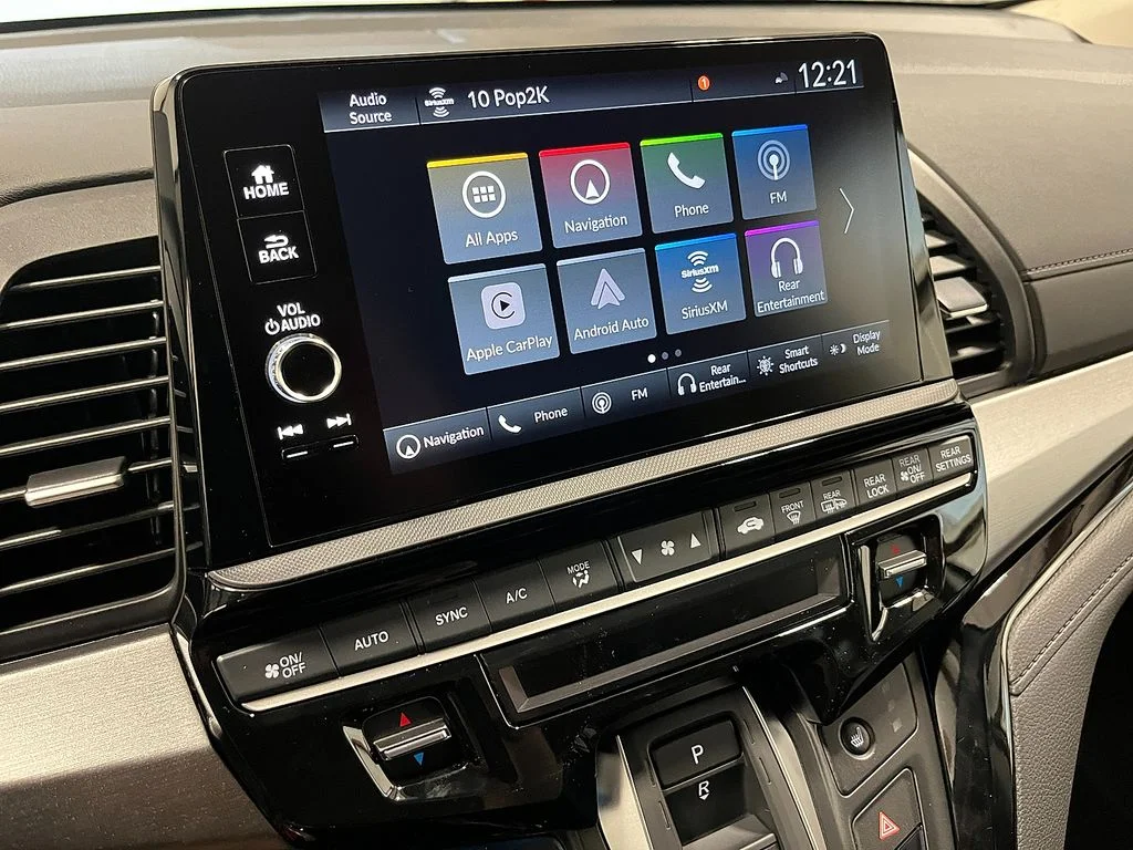 New 2026 Crystal Black Pearl Honda Touring image 17