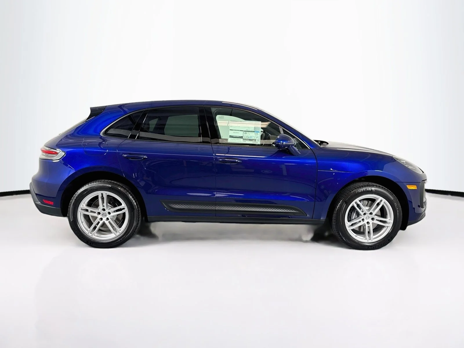 New 2026 Gentian Blue Metallic Porsche  image 8