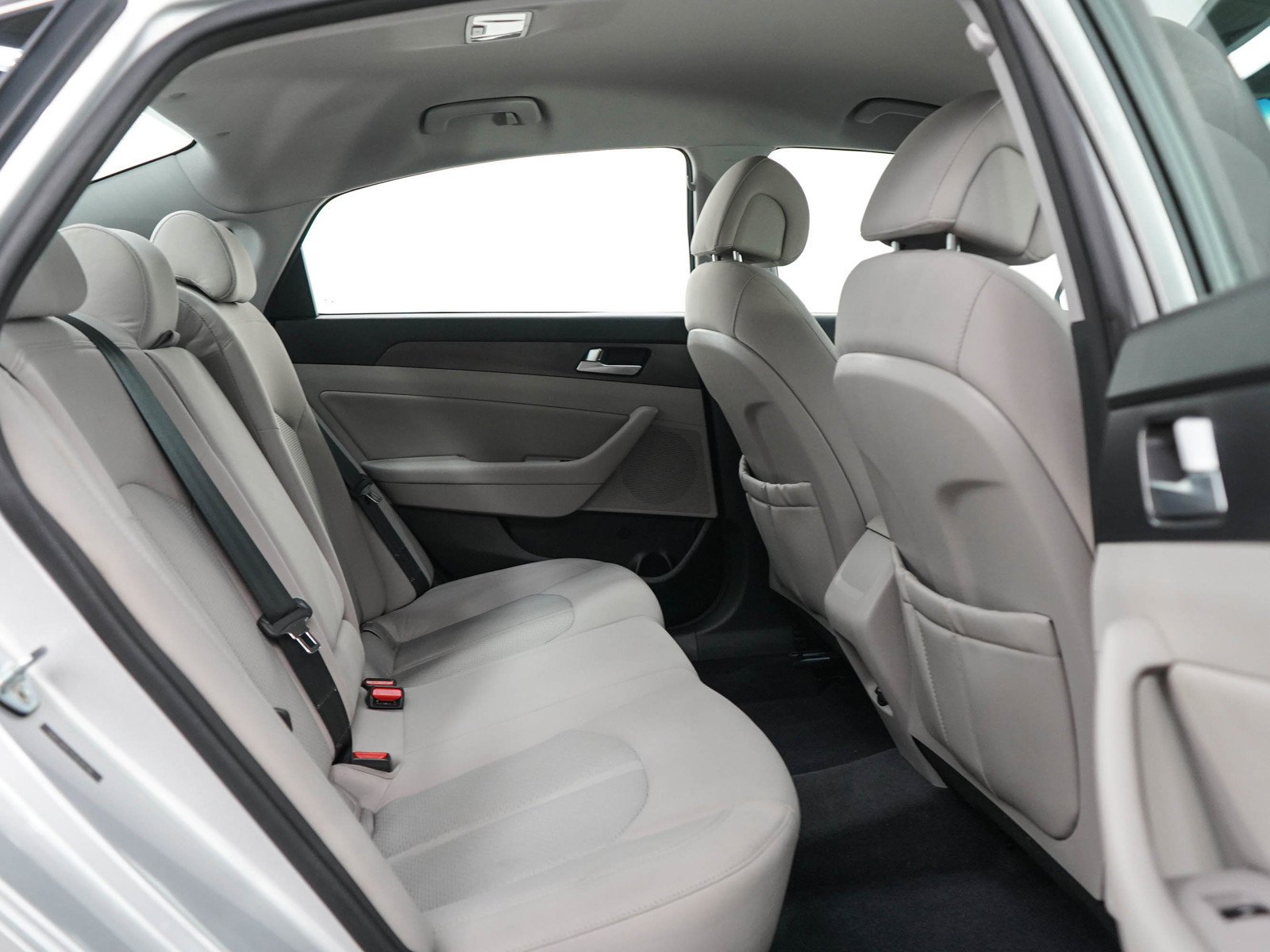 Used 2015 Symphony Silver Hyundai 4dr Sdn 2.4L Sport image 13