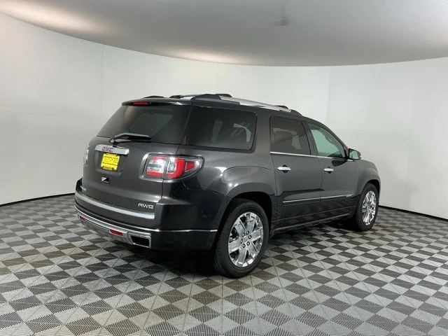 Used 2014 Silver GMC Denali image 5