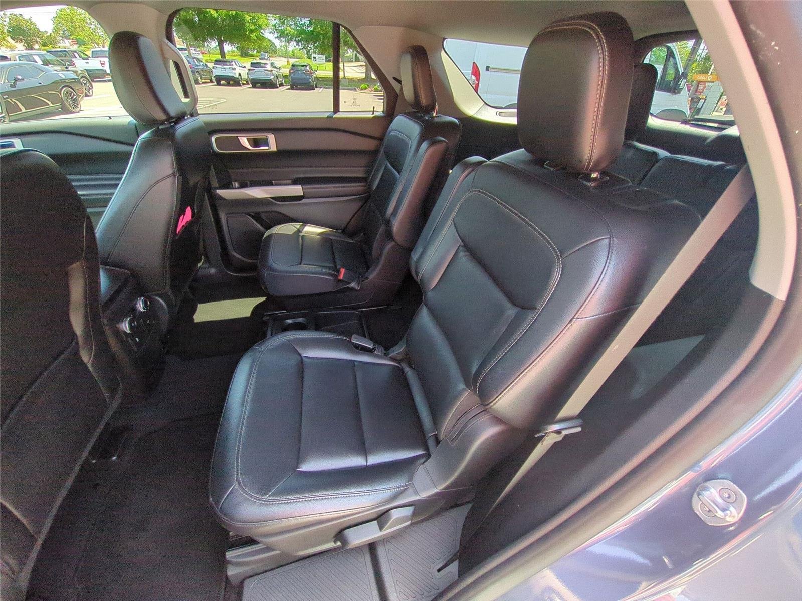 Used 2021 Infinite Blue Metallic Tinted Clearcoat Ford XLT image 45