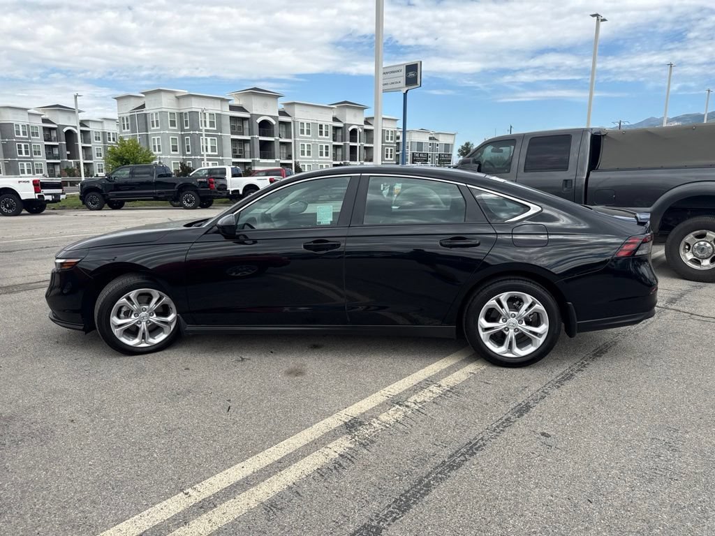 Used 2025 Black Honda LX image 13
