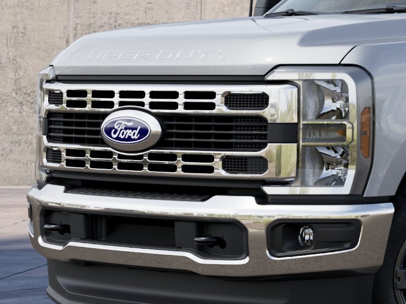 New 2027 Iconic Silver Metallic Ford F-250® XLT image 40