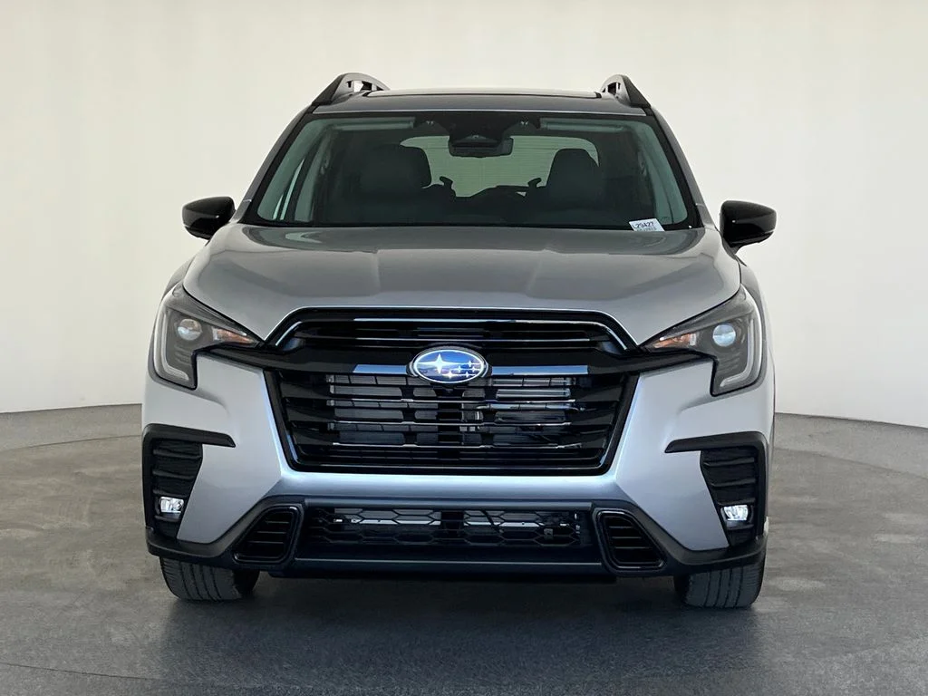 New 2026 ICE SILVER METALLIC Subaru Onyx Edition Touring 7-Passenger image 10